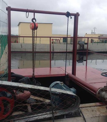 Extraction and Transfer of Raw Material Pump