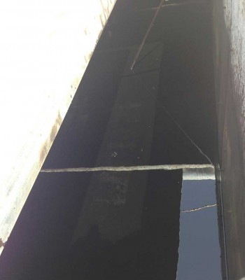 Extraction of Top Oil from Reaction Tank